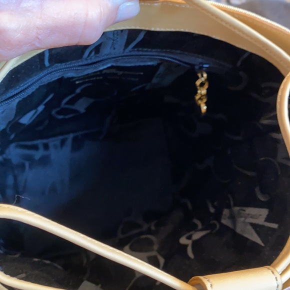 Ferragamo ribbon backpack - Picture 3 of 7